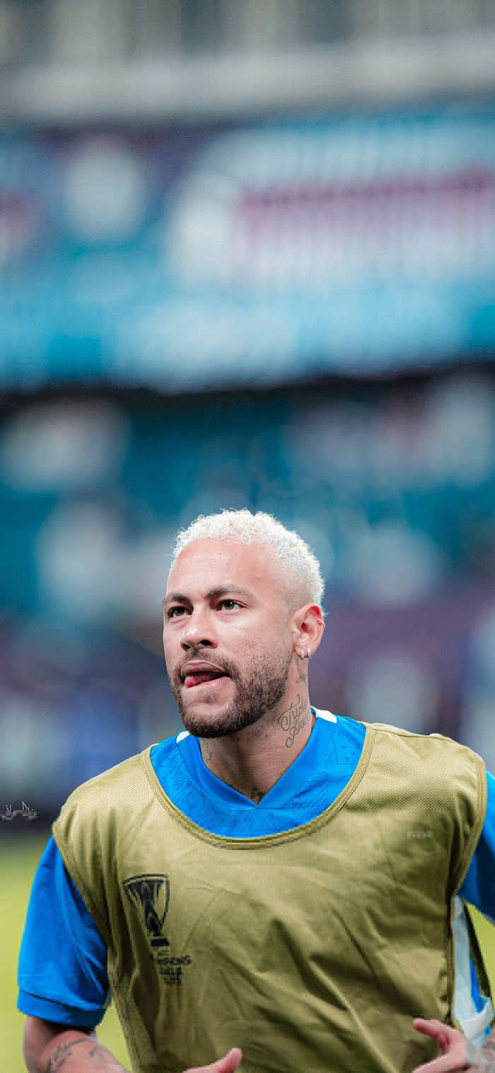 克尔费尔德：成为首位单场对诺伊尔打进两个点球的人？太棒了（克尔费尔德：单场两度点杀诺伊尔成第一人，太棒了）