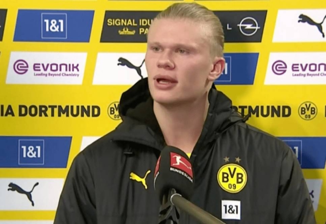 会上场吗？阿方索-戴维斯时隔262天进入拜仁的比赛大名单（262天后重返拜仁大名单，阿方索-戴维斯能否登场？）