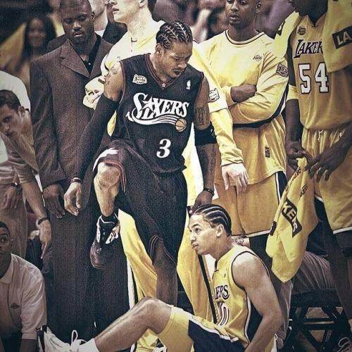 科曼称赞阿尔克马尔19岁中场斯密特：他身上的特质像佩德里（科曼点赞阿尔克马尔19岁新星斯密特：身上有佩德里的影子）