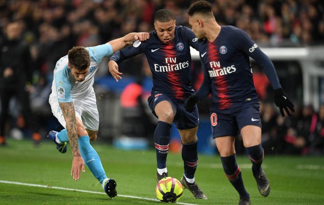 澳媒：珀斯光荣临时主帅即将转正，格里菲斯带队三连胜（澳媒：三连胜在手，珀斯光荣临帅格里菲斯将获正式任命）