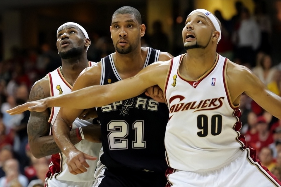 多库：若比利时必须依赖核心球员才能赢，世界杯上将一事无成（多库：若比利时只能靠核心取胜，世界杯难有作为）