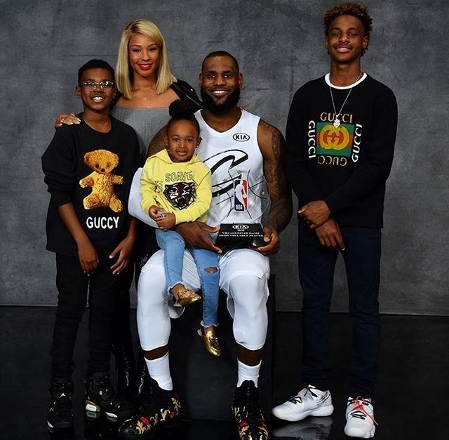 赫罗纳主帅：阿隆索非常重视我们，皇马若不在状态我们有机会（赫罗纳主帅：阿隆索并未轻视我们，若皇马发挥失常我们有机会）