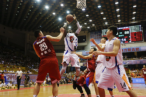 米体：国米仍在关注维罗纳前锋焦瓦内，齐沃对其十分欣赏（米体：国米持续关注维罗纳前锋焦瓦内，齐沃对其赞赏有加）