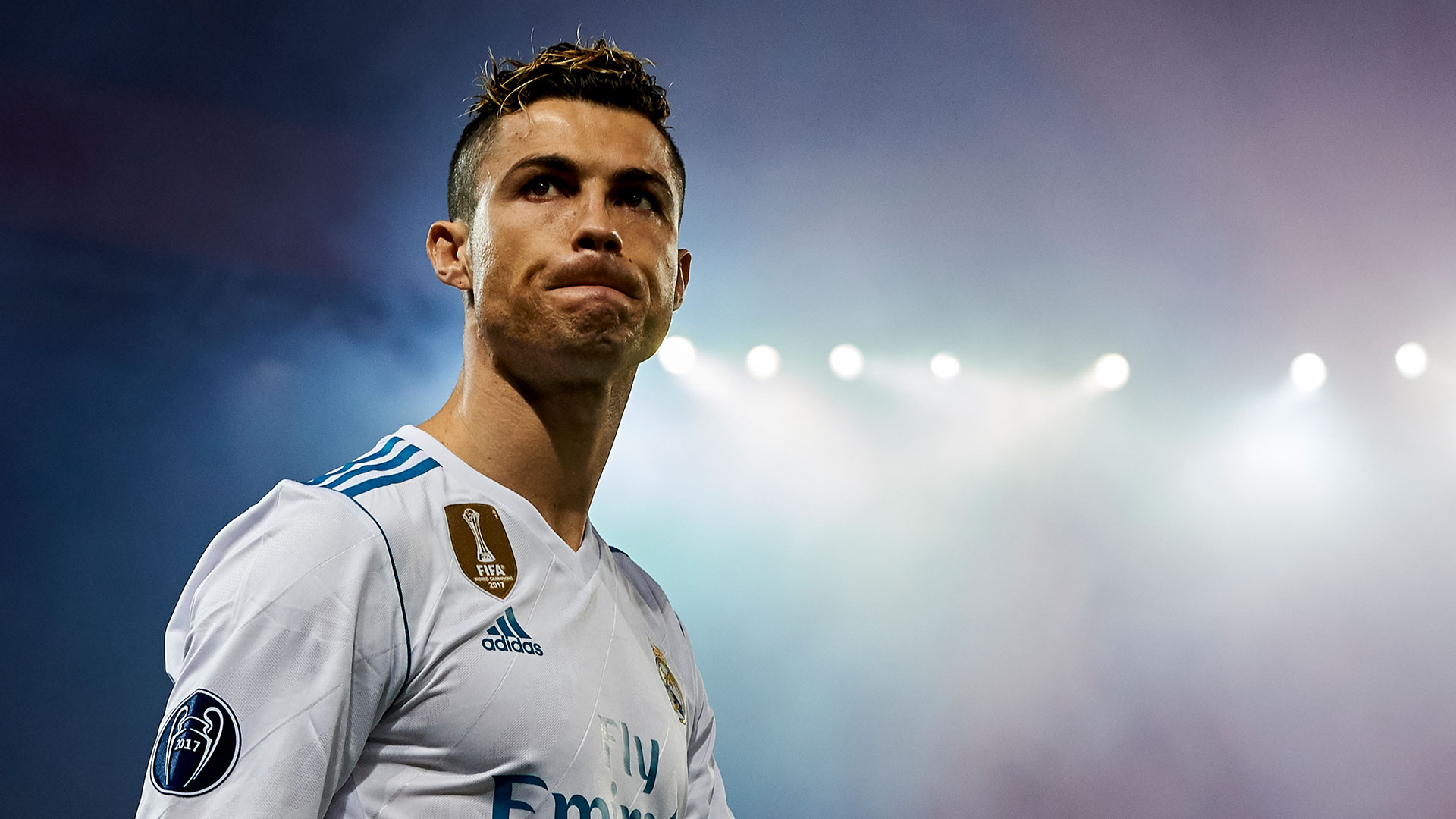 五大联赛年薪排名：哈兰德3170万欧居首，姆巴佩3130万欧第二（五大联赛年薪榜：哈兰德以3170万欧领跑，姆巴佩3130万欧位居次席）